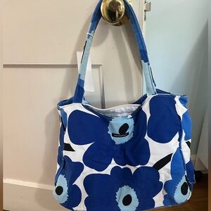 Marimekko Blue and White Floral Bag